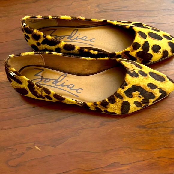 Zodiac calf half flats - Picture 1 of 3